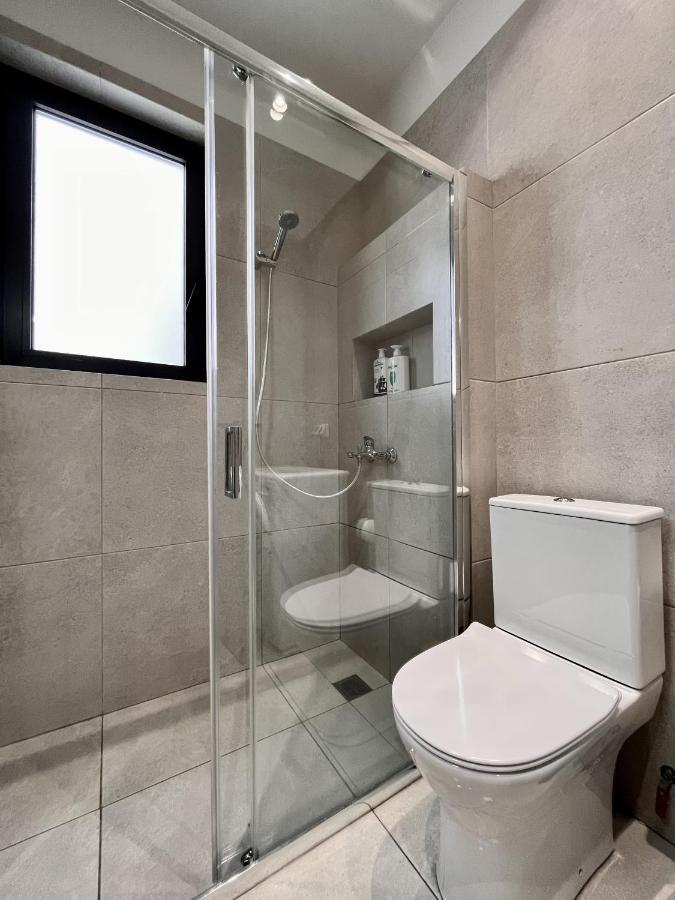 Chic Getaway Near Stavros Niarchos Apartman Athén Kültér fotó